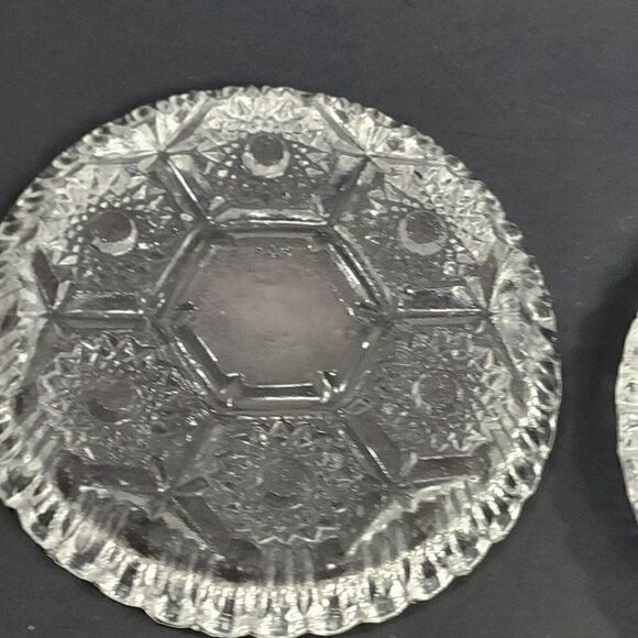 2 Vintage 4.5" Dia Italian Glass Sawtooth Ashtray Cut Crystal Starburst Pattern - Picture 8 of 8